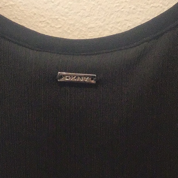 DKNY black asymmetrical top. NWT size XS, more like a small. - Picture 5 of 9